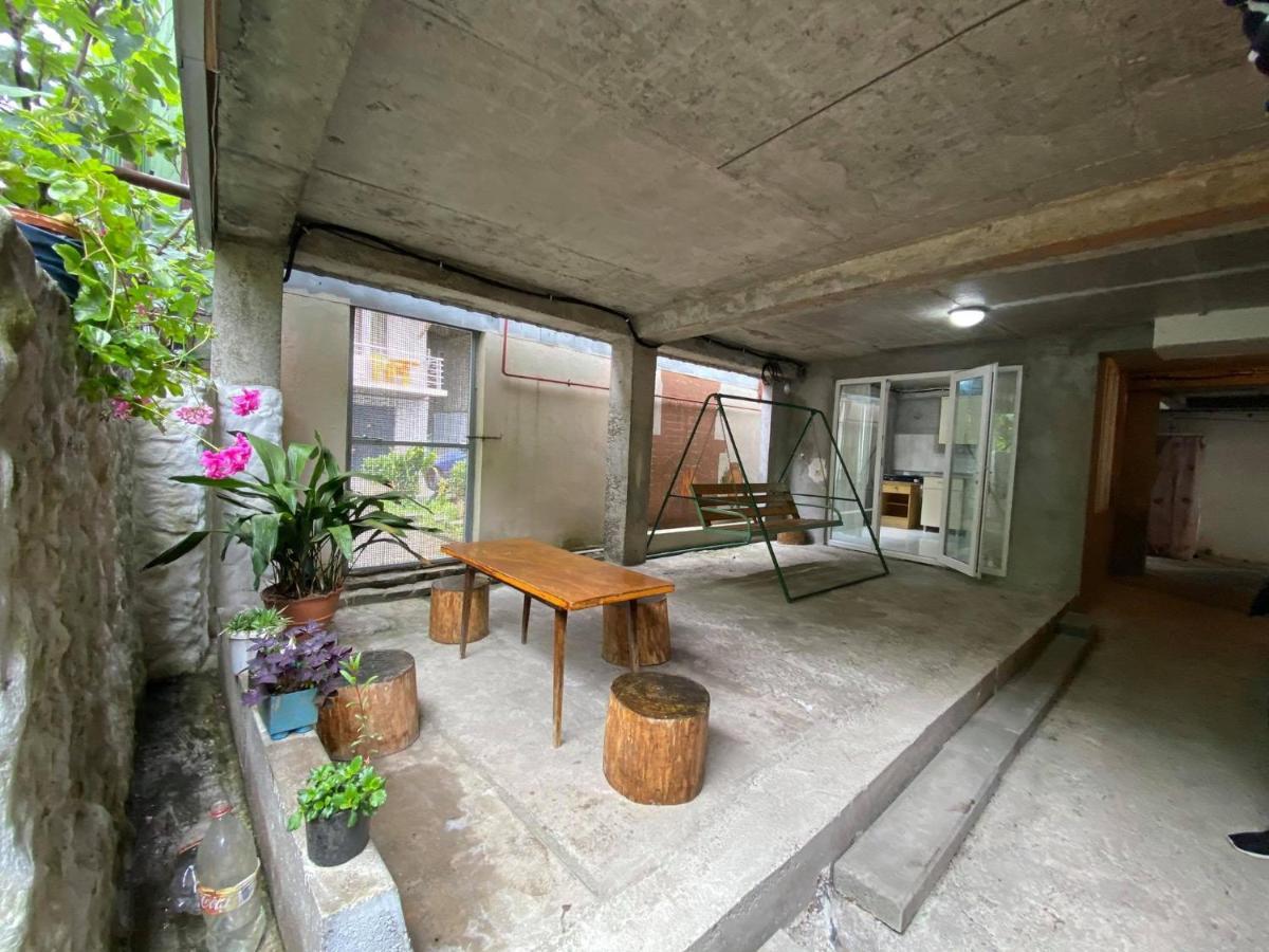 Anna Hostel Kobuleti Dış mekan fotoğraf